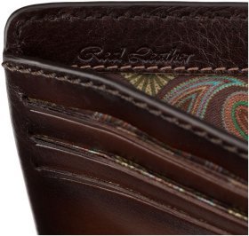 Мужское кожаное портмоне коричневого цвета для купюр и карт Visconti Vespa 69257