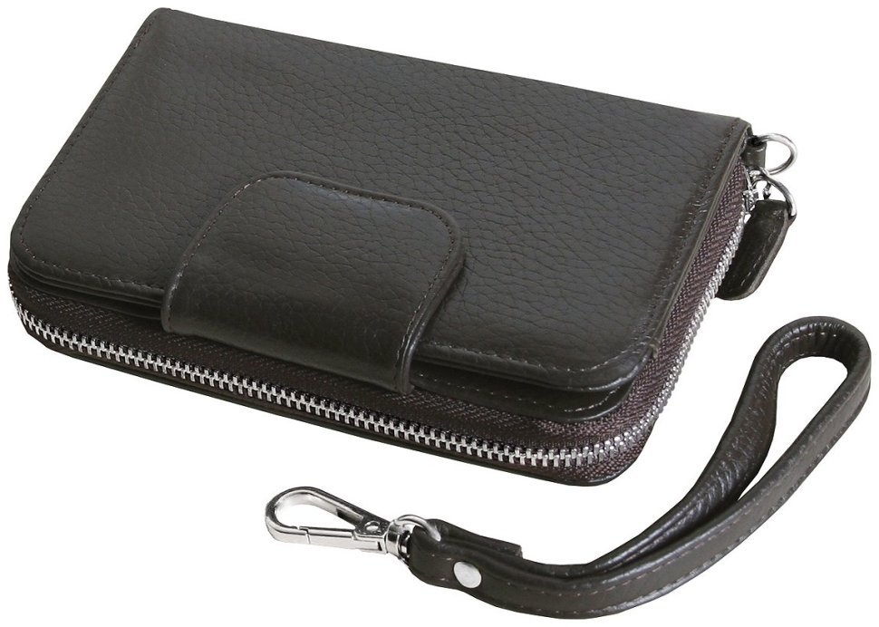 Вместительный кошелек из фактурной кожи с дополнительным блоком на кнопке и с ремешком на запястье Vip Collection 102358 (коричневого цвета) фото №2 Вместительный кошелек из фактурной кожи с дополнительным блоком на кнопке и с ремешком на запястье Vip Collection 102358 (коричневого цвета) modnotak фото №2