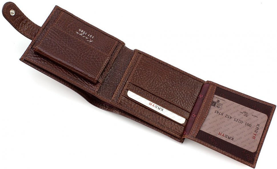 Мужское портмоне насыщенного коричневого цвета из качественной кожи KARYA (19849)