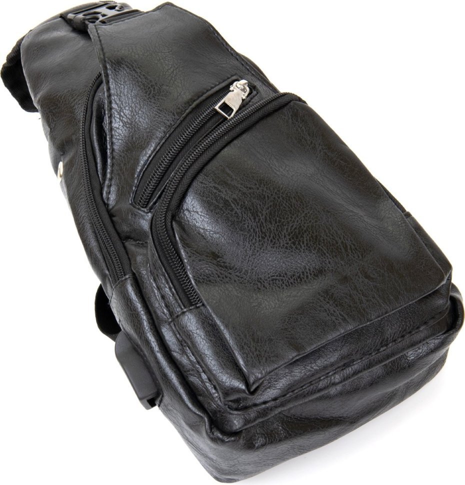Чорна чоловіча сумка-рюкзак вертикального типу зі шкірозамінника Vintage (20571)