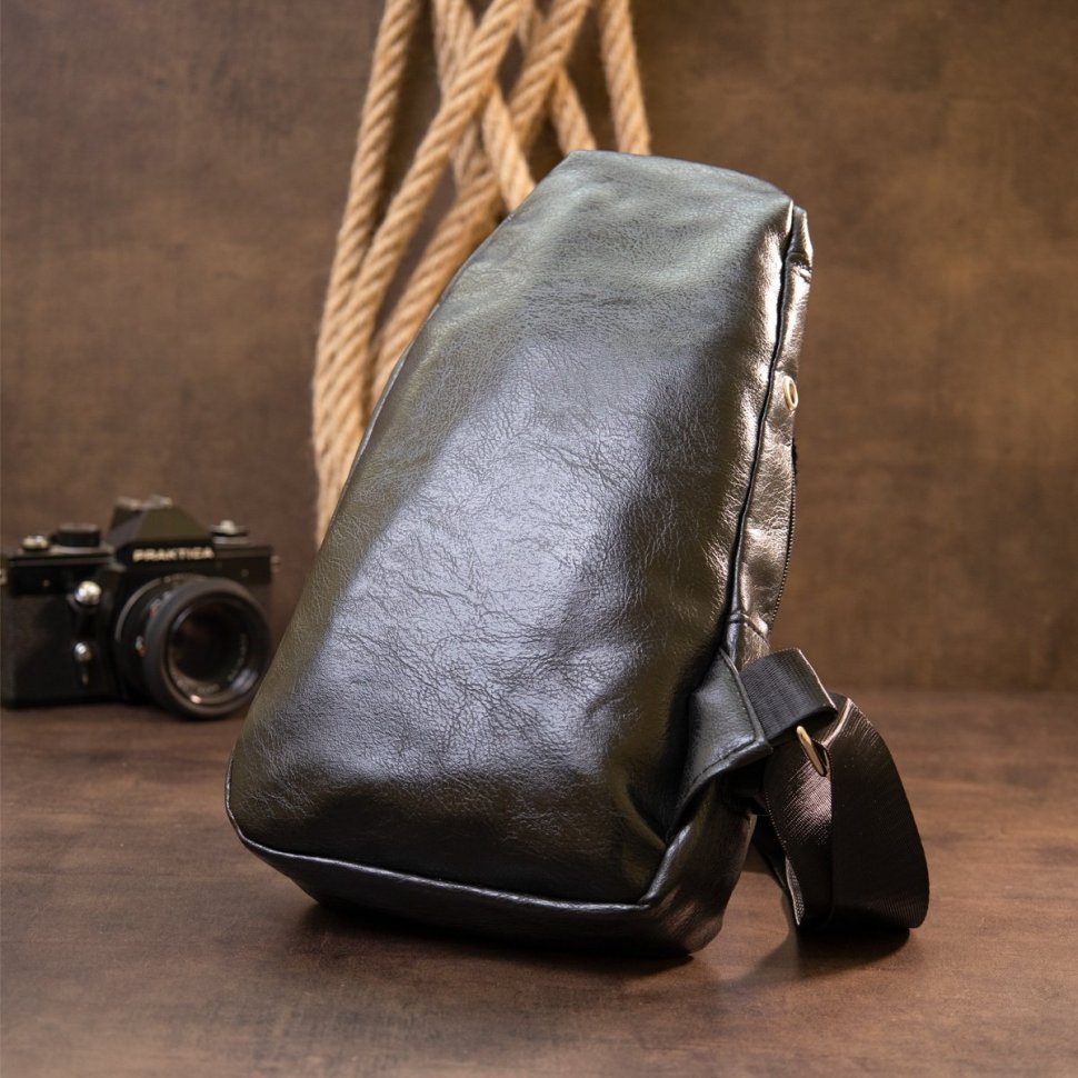 Чорна чоловіча сумка-рюкзак вертикального типу зі шкірозамінника Vintage (20571)