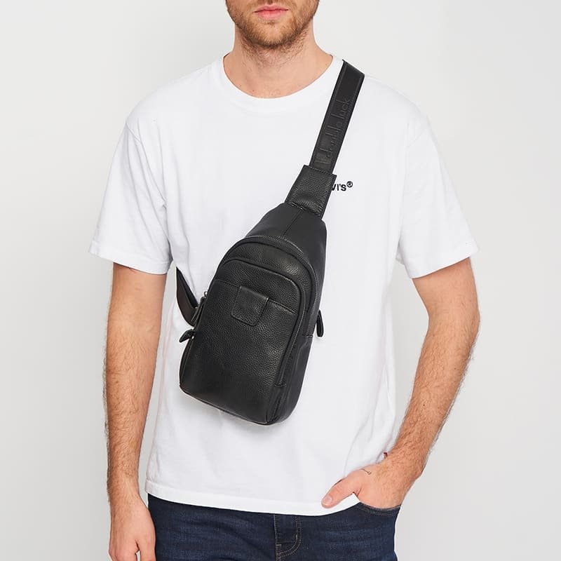 Мужской черный слинг-рюкзак среднего размера из натуральной кожи Keizer (21414)