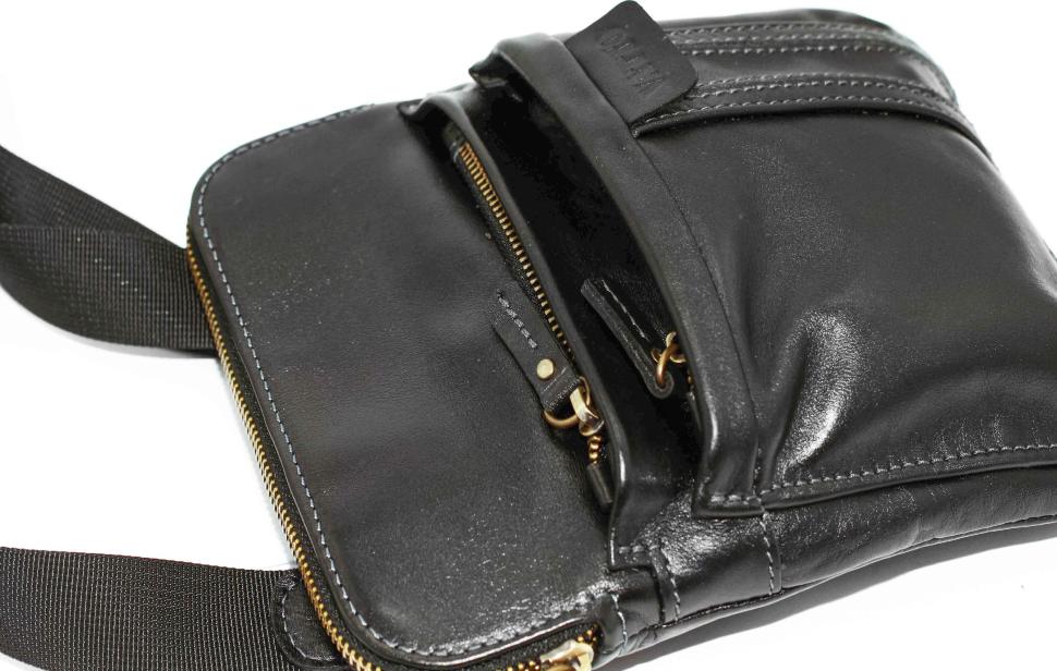 Невелика шкіряна сумка планшет чорного кольору VATTO (12099)