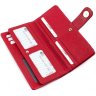 Женский кошелек красного цвета из кожи с тиснением KARYA (1156-08) - 5