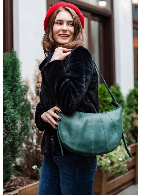 Женская сумка зеленого цвета из качественной кожи BlankNote Круассан (12648)