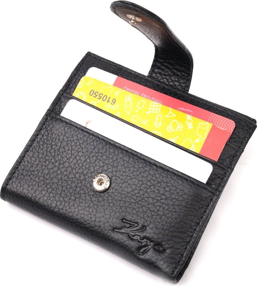 Чорний жіночий гаманець компактного розміру з натуральної шкіри з хлястиком на кнопці KARYA (2420945)