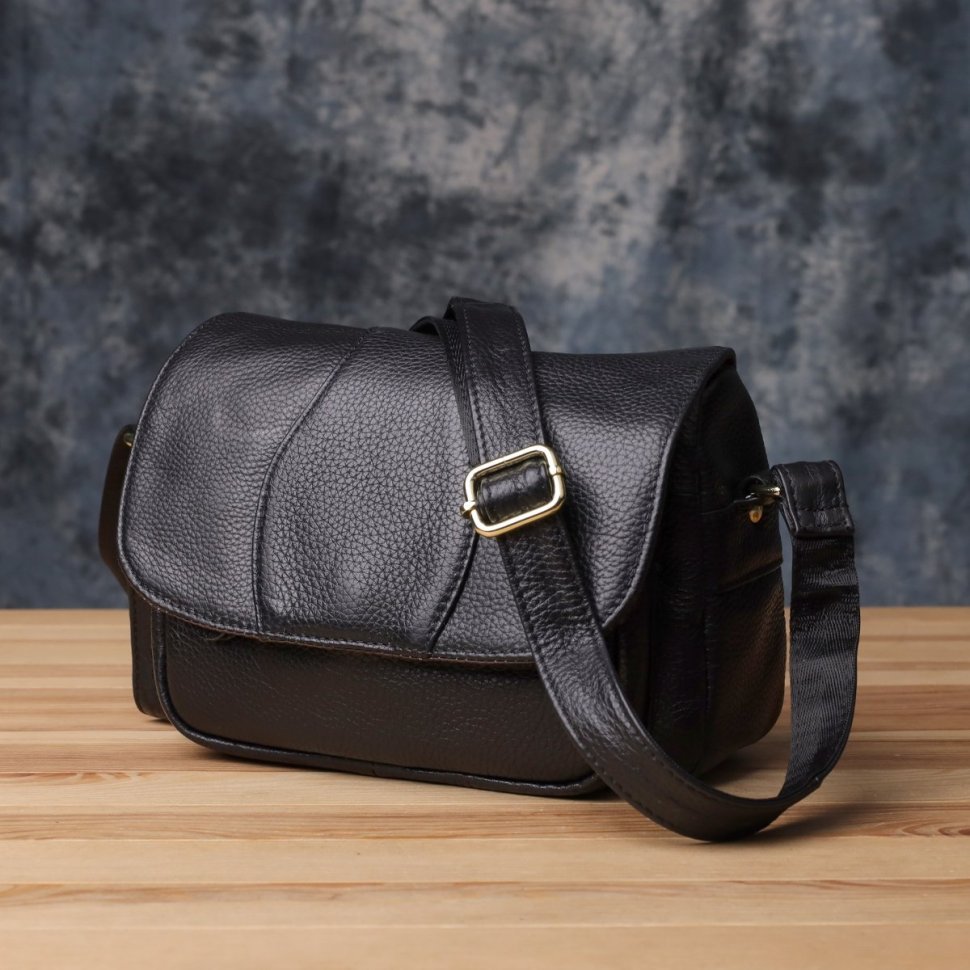 Стильная женская сумка через плечо из натуральной фактурной кожи черного цвета с клапаном на магните Vintage 108359 modnotak фото №10