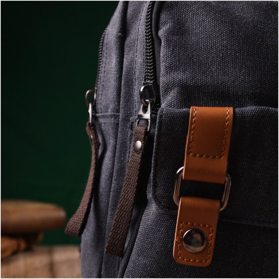 Чорна текстильна сумка-рюкзак з двома відділеннями на блискавці Vintage 2422162