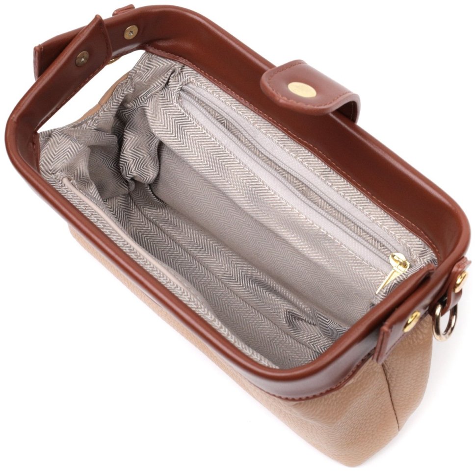Бежева жіноча сумка-клатч із натуральної шкіри з хлястиком на магніті Vintage 2422423