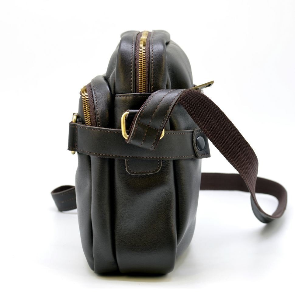 Коричневая мужская сумка на плечо среднего размера из натуральной кожи TARWA (19802)