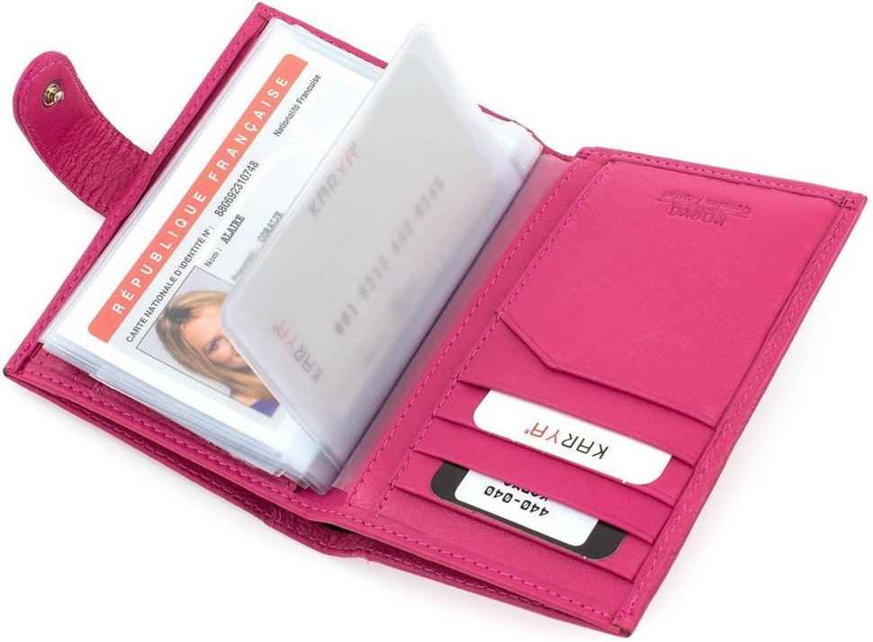 Яркая розовая обложка для документов из натуральной кожи с фиксацией на кнопку KARYA (440-040)
