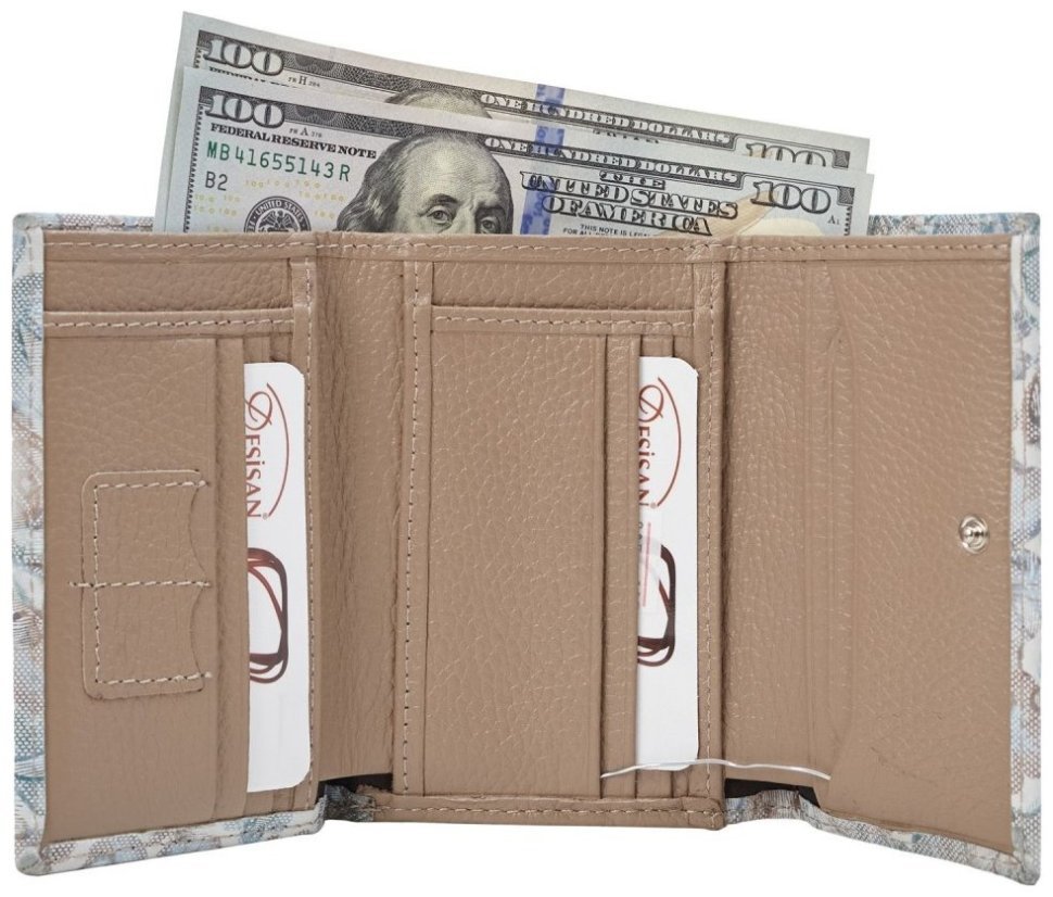 Женский кошелек с фактурной кожи на кнопке с монетницей Desisan 106760 бежевого цвета принт цветов modnotak фото №3