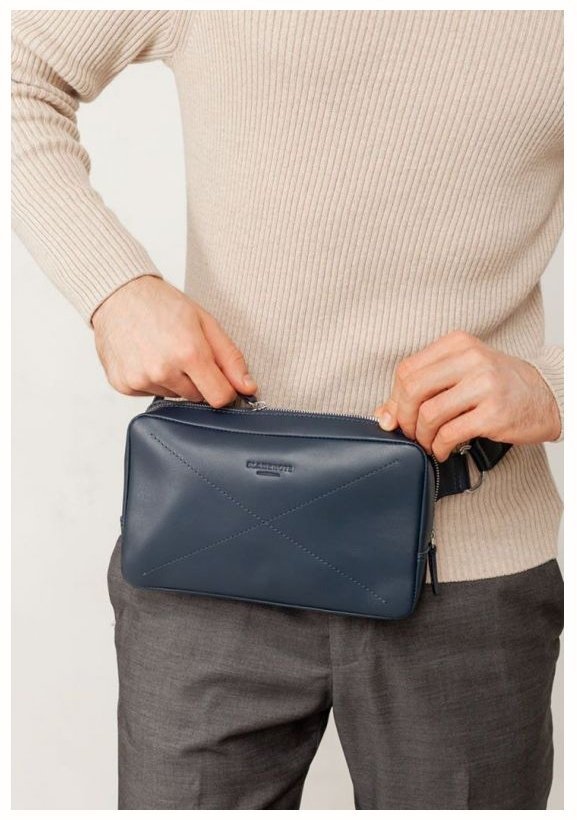 Шкіряна поясна сумка темно-синього кольору BlankNote Dropbag Maxi 78660