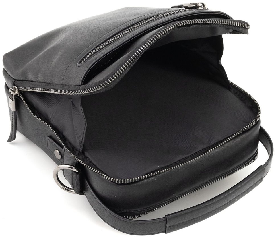 Чоловіча шкіряна сумка-барсетка з ручкою та плечовим ременем Leather Collection 94561 чорного кольору фото №7 Чоловіча шкіряна сумка-барсетка з ручкою та плечовим ременем Leather Collection 94561 чорного кольору modnotak фото №7