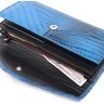 Синій жіночий гаманець із натуральної шкіри з тисненням під рептилію KARYA (2421147) - 5