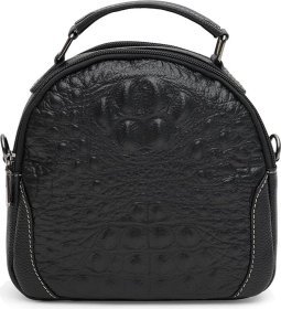 Женская кожаная сумка черного цвета с тиснением под крокодила и ручкой Keizer (22052)