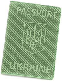 Обкладинка шкіряна на паспорт з написом Passport Ukraine 97761 зеленого кольору