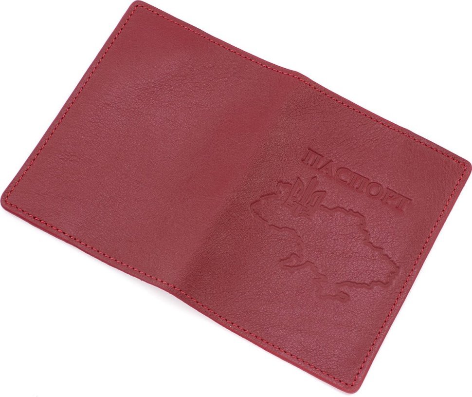 Красная обложка для паспорта из качественной итальянской кожи с принтом Карта Украины - Grande Pelle (21946)