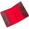 Красива обкладинка для паспорта з натуральної шкіри червоного кольору KARYA (093-019) - 5
