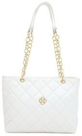 Стёганая женская сумка из кожзама с длинной ручкой-цепочкой Monsen 94662 белого цвета