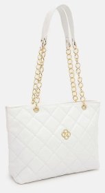 Стёганая женская сумка из кожзама с длинной ручкой-цепочкой Monsen 94662 белого цвета