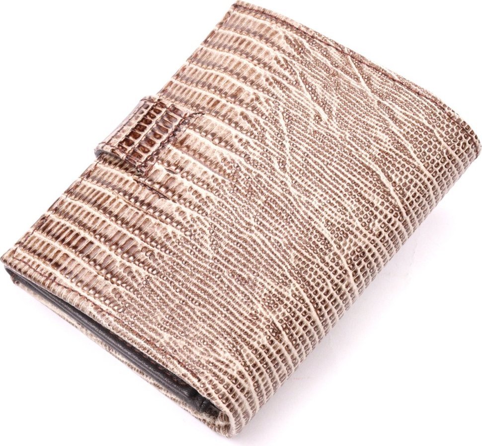 Бежевое лаковое портмоне из фактурной кожи под рептилию KARYA (2421048)