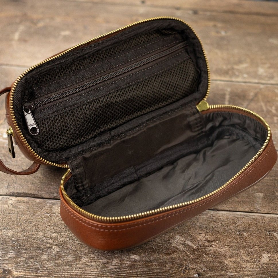 Вместительный мужской несессер из натуральной кожи с ручкой Ashwood PL41 рыжего цвета 95462 фото №12 Вместительный мужской несессер из натуральной кожи с ручкой Ashwood PL41 рыжего цвета 95462 modnotak фото №12