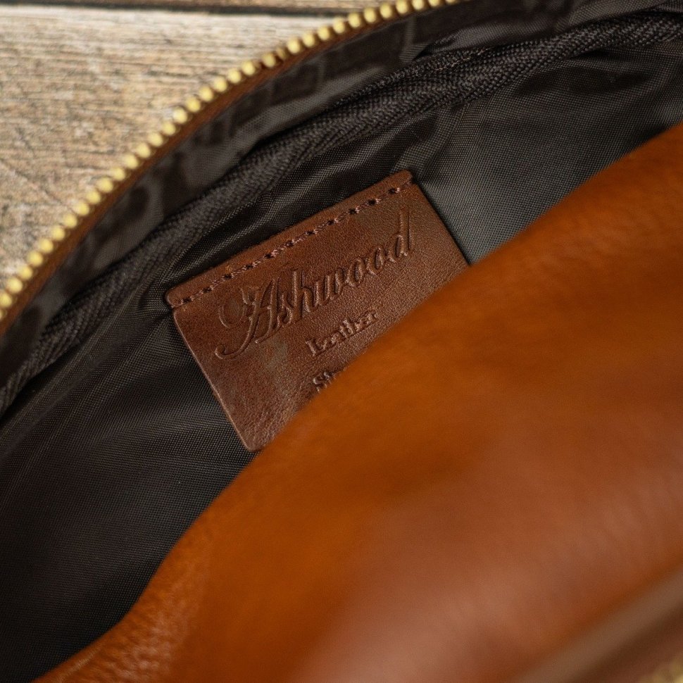 Вместительный мужской несессер из натуральной кожи с ручкой Ashwood PL41 рыжего цвета 95462 фото №14 Вместительный мужской несессер из натуральной кожи с ручкой Ashwood PL41 рыжего цвета 95462 modnotak фото №14