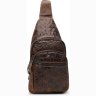 Чоловічий шкіряний слінг рюкзак коричневого кольору з фактурою під рептилію Keizer (21413) - 1