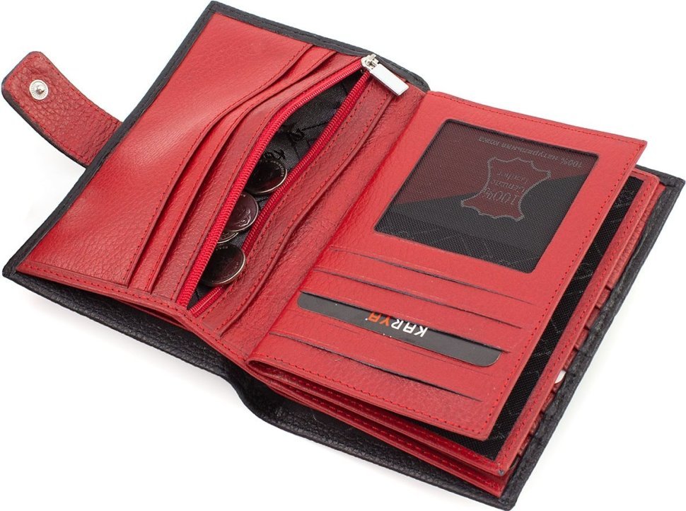 Чорно-червоне шкіряне портмоне з розворотом під паспорт KARYA (55862)