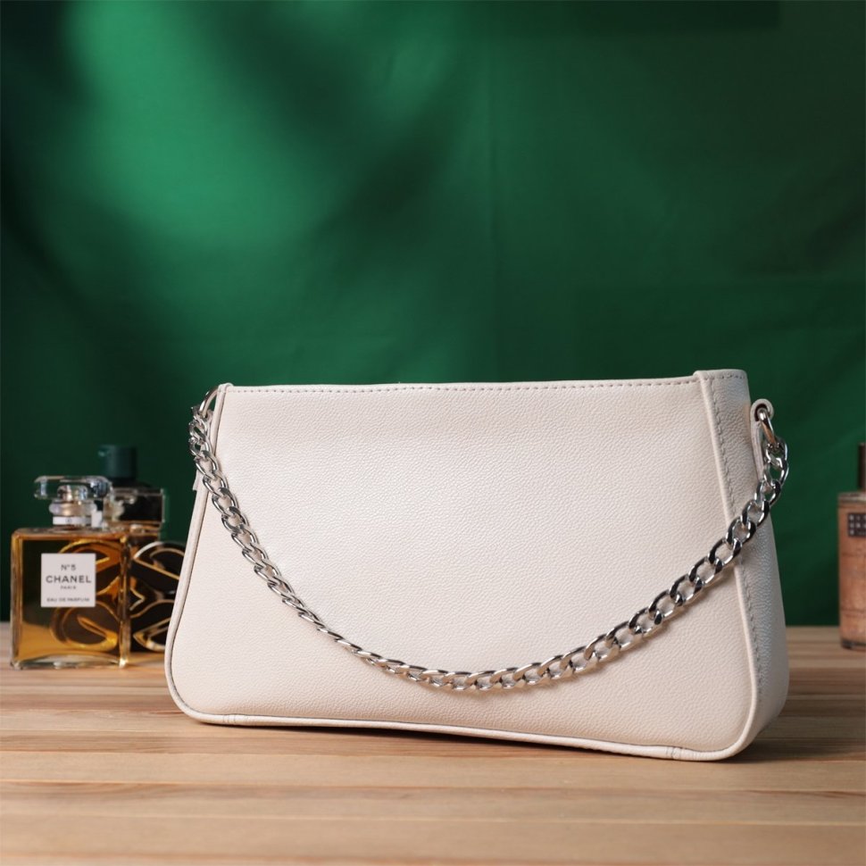 Элегантная женская сумка-багет бежевого цвета из натуральной кожи Shvigel 2422835 modnotak фото №9