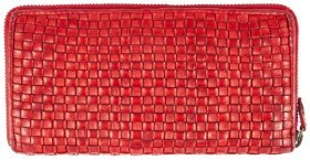 Вместительный женский кошелек из натуральной кожи с плетением Ashwood D81 94063 красного цвета