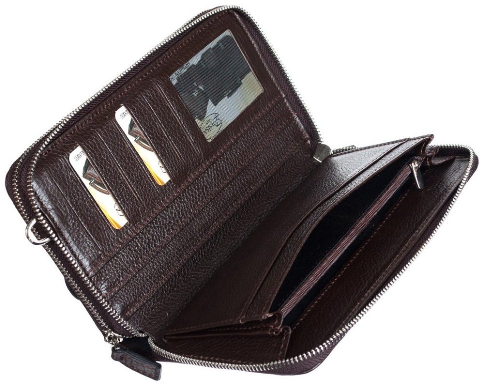 Мужская барсетка-клатч из натуральной кожи под крокодила в коричневом цвете DESISAN 81864 modnotak фото №6