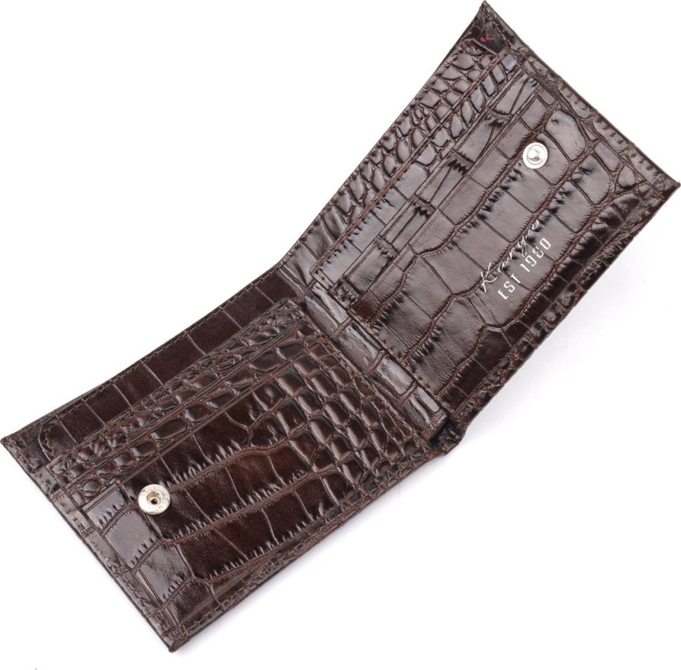 Коричневе чоловіче портмоне з фактурної шкіри під крокодила без монетниці KARYA (2421050)