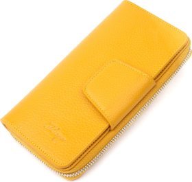Крупный желтый женский кошелек из натуральной кожи KARYA (2421150) 