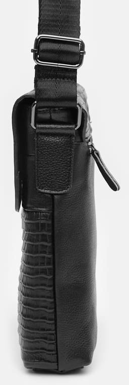 Мужская кожаная сумка-планшет черного цвета с фактурой под змею Keizer (19332)