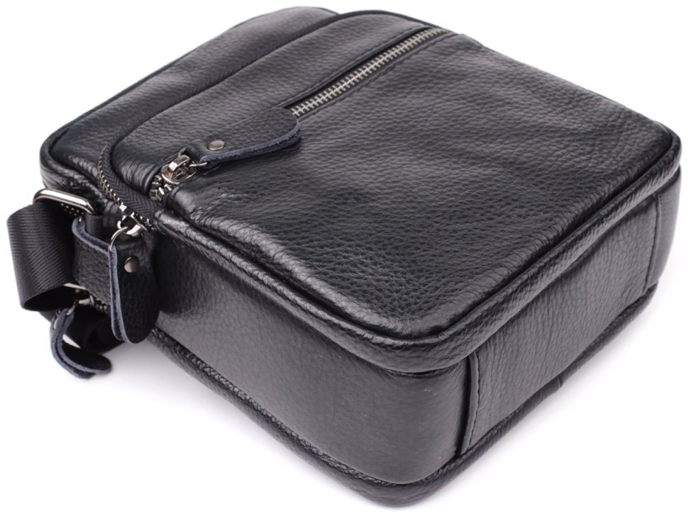 Повседневная классическая мужская сумка через плечо из фактурной кожи Vintage 98164 черного цвета modnotak фото №5