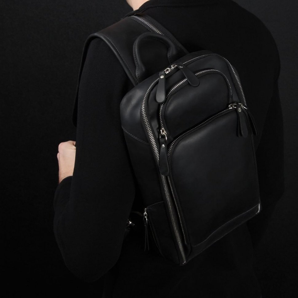 Чоловіча шкіряна сумка-рюкзак великого розміру в чорному кольорі TARWA (21662)
