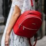 Удобный мини-рюкзак из качественной кожи в красном цвете BlankNote Kylie (12841) - 11