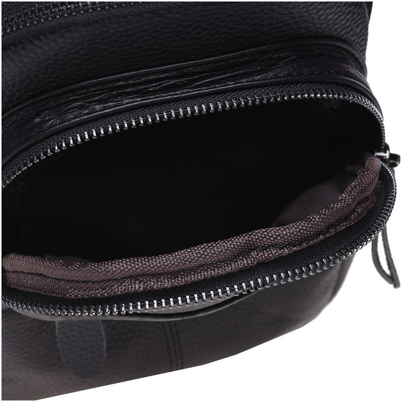 Мужская повседневная сумка-слинг из натуральной кожи черного цвета Keizer 66165
