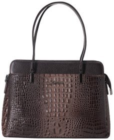 Каркасна шкіряна жіноча сумка з фактурною під крокодила Desisan 107365 коричнева