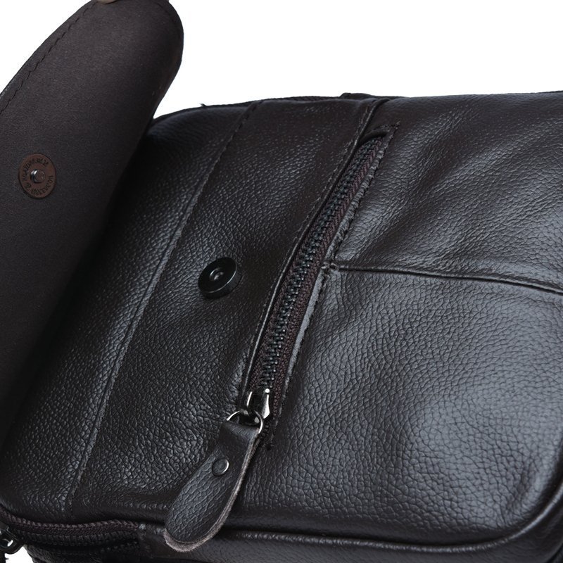 Мініатюрна чоловіча сумка з плечовим ременем з коричневої шкіри Borsa Leather (15660)