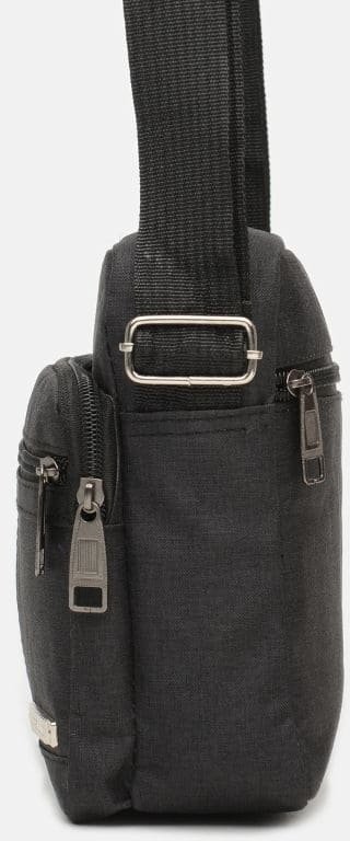 Недорогая мужская текстильная сумка на плечо в черном цвете Monsen (21932)