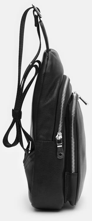 Чоловічий шкіряний слінг-рюкзак середнього розміру в чорному кольорі Ricco Grande (21421)