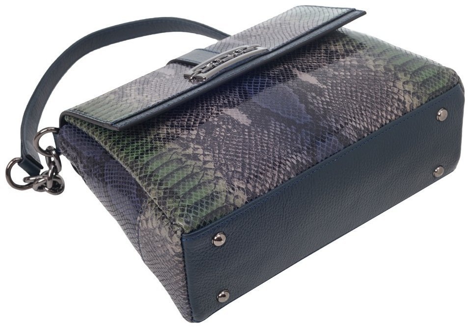 Каркасная женская сумочка из натуральной кожи через плечо с тиснением под змею Desisan 106867 синяя modnotak фото №5
