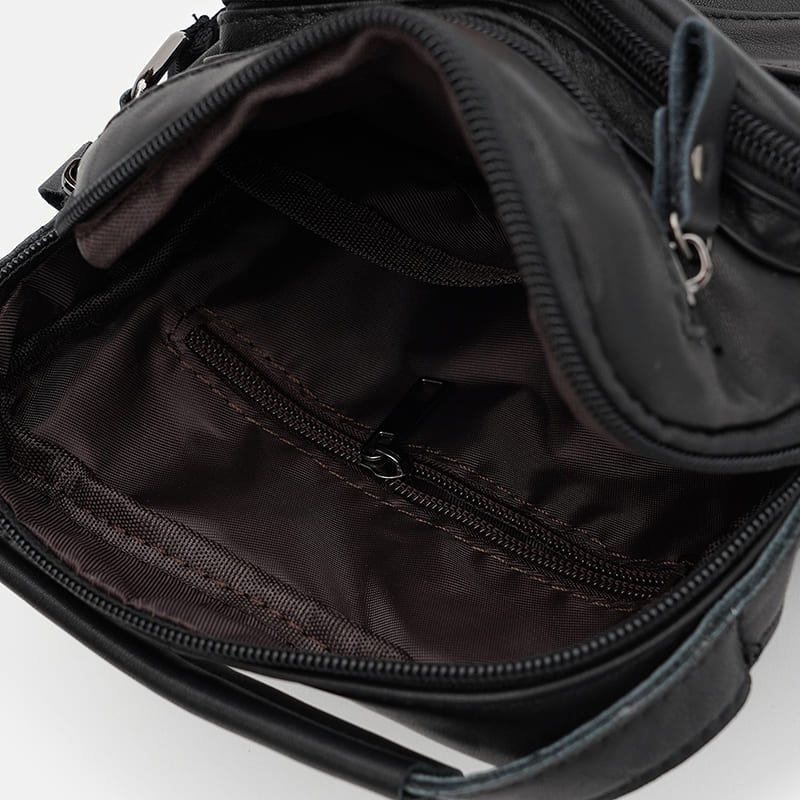 Мужская черная сумка-барсетка из натуральной кожи гладкого типа с ручкой Keizer (59167)
