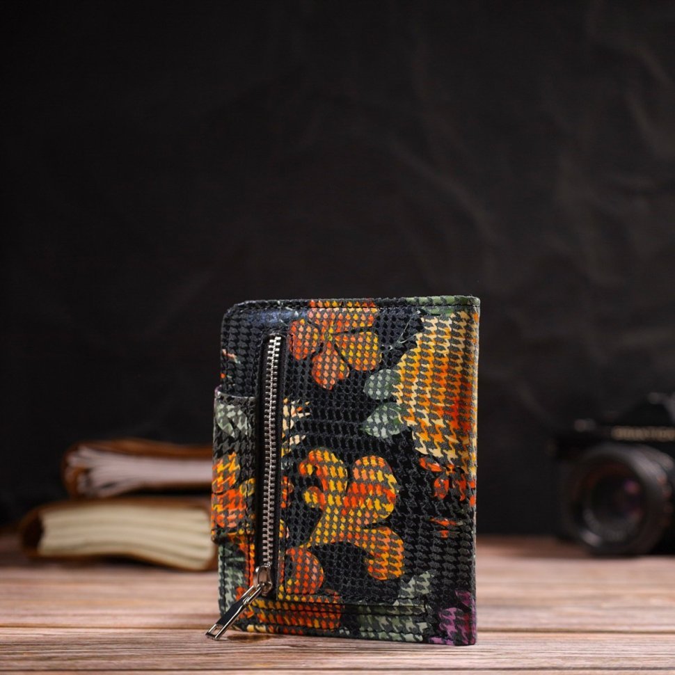 Різнобарвний жіночий гаманець середнього розміру з натуральної шкіри на кнопці CANPELLINI (2421804)