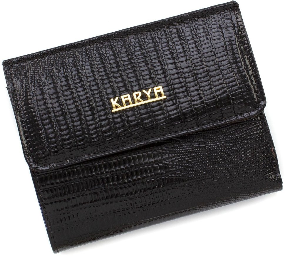 Чорний жіночий гаманець подвійного складання з лакової шкіри під змію KARYA (19031)