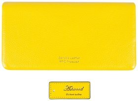 Яскравий жіночий гаманець із натуральної шкіри флотар на кнопці Ashwood J56 94168 жовтого кольору