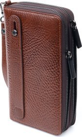 Коричневый кожаный мужской клатч с запястным ремешком на два отделения KARYA (2420854)